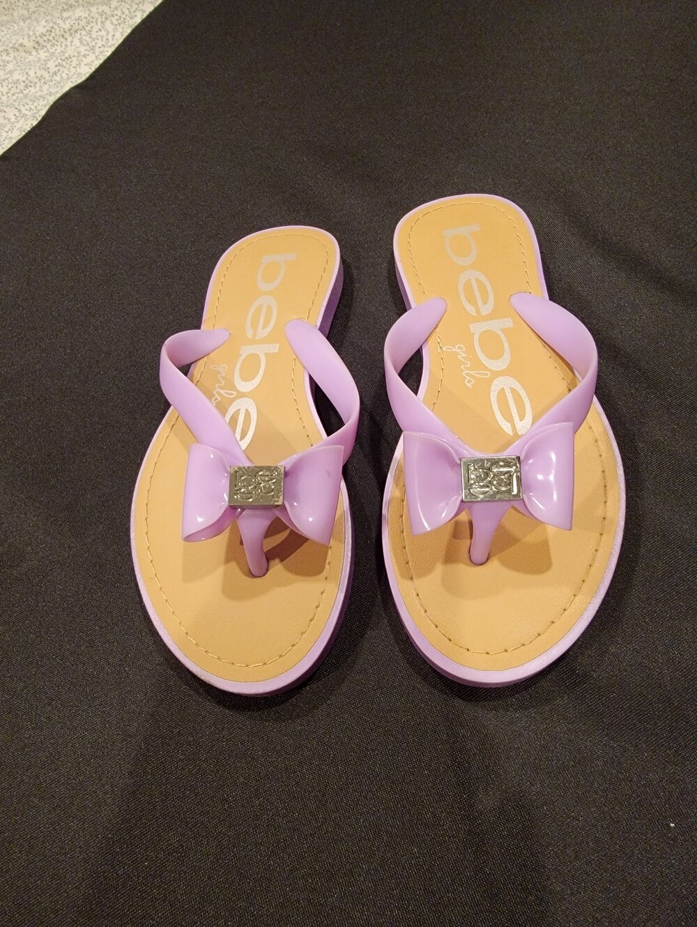 bebe Girls Lavender Bow Thong Sandals